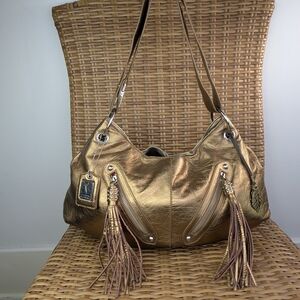 Fortuna Valentino Metallic Gold Leather Shoulder Bag Leaf Tassel Stud Detail